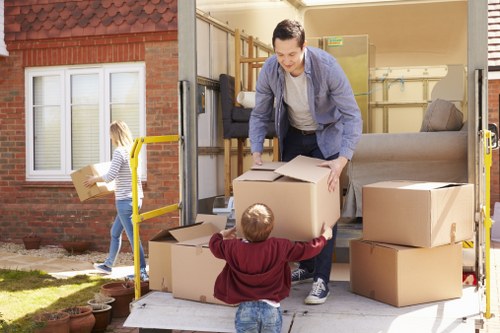 Local removals team supporting Stamford Hill house and flat moves