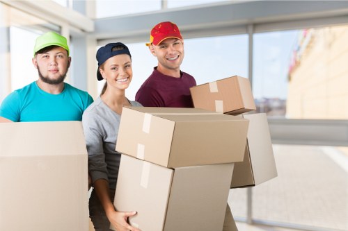 Local removals van serving homes and flats in Stamford Hill