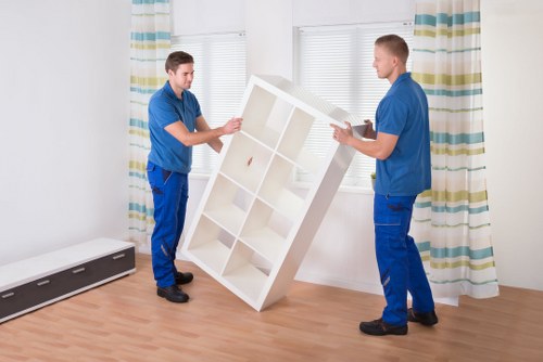 Local removals support for Stamford Hill residents and commercial customers